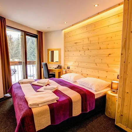 ホテル Pieris Podbanská